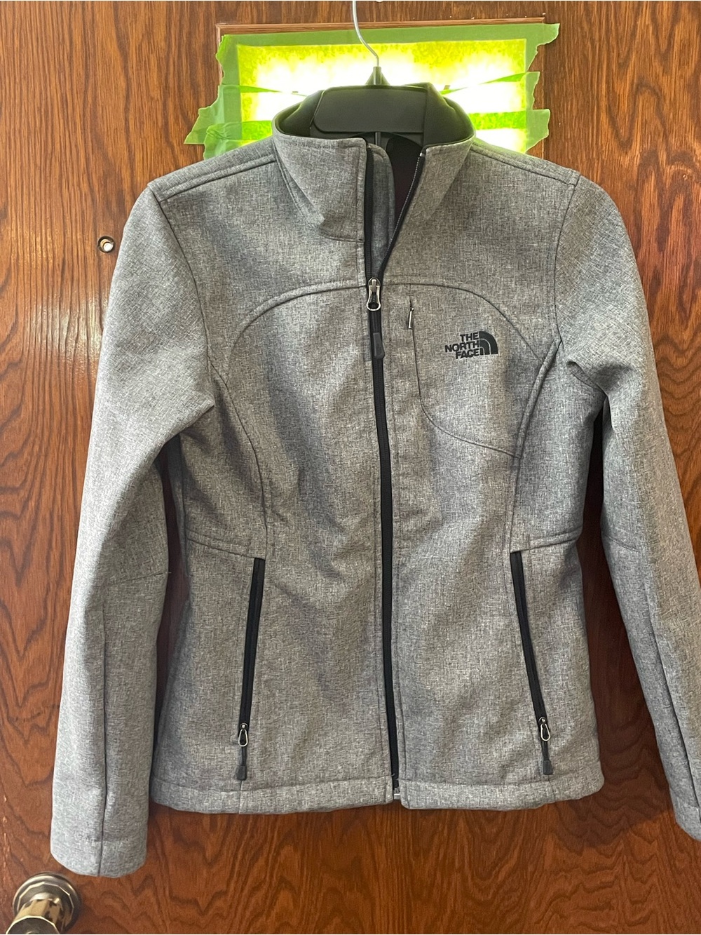 The North Face Women's Light Gray Softshell Utility Jacket